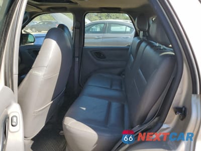 Zdjęcie 10 z 12 samochodu: 2001 FORD ESCAPE XLT VIN:1FMCU04121KB60354 - miniatura