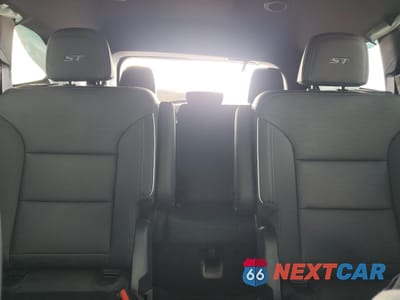 Zdjęcie 10 z 16 samochodu: 2025 BUICK ENCLAVE SPORT TOURING VIN:5GAERBRS4SJ127215 - miniatura