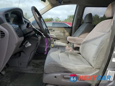 Zdjęcie 7 z 12 samochodu: 2000 HONDA ODYSSEY EX VIN:2HKRL1866YH506587 - miniatura