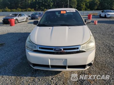Piąte zdjęcie samochodu w środku: 2010 FORD FOCUS SE VIN:1FAHP3FN0AW285886 - miniatura