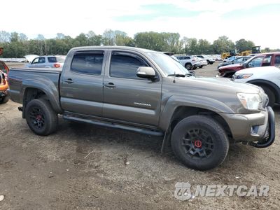 Czwarte zdjęcie samochodu z boku: 2015 TOYOTA TACOMA DOUBLE CAB VIN:3TMLU4EN0FM179031 - miniatura