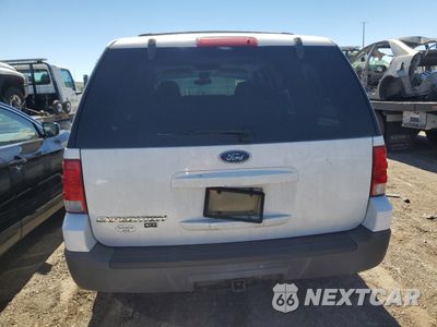 Zdjęcie 6 z 13 samochodu: 2004 FORD EXPEDITION XLT VIN:1FMPU16L34LA82817 - miniatura
