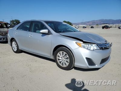 Czwarte zdjęcie samochodu z boku: 2012 TOYOTA CAMRY BASE VIN:4T4BF1FK8CR253006 - miniatura