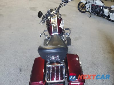 Zdjęcie 6 z 9 samochodu: 2005 HARLEY-DAVIDSON FLSTCI VIN:1HD1BWB1X5Y096783 - miniatura