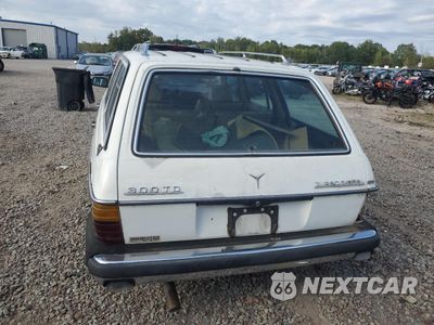 Zdjęcie 6 z 12 samochodu: 1983 MERCEDES-BENZ 300 TDT VIN:WDBAB93A3DN012996 - miniatura