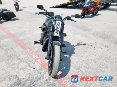 Drugie zdjęcie samochodu z przodu: 2012 HARLEY-DAVIDSON VRSCDX NIGHT ROD SPECIAL VIN:1HD1HHH15CC800982 - miniatura