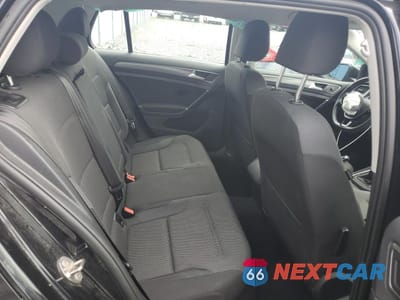 Zdjęcie 10 z 14 samochodu: 2019 VOLKSWAGEN GOLF S VIN:3VWW57AU4KM028757 - miniatura