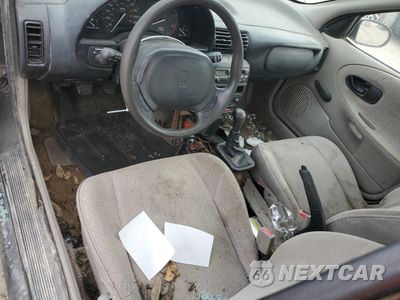 Zdjęcie 8 z 12 samochodu: 1998 SATURN SL VIN:1G8ZF5283WZ186380 - miniatura