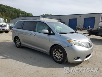 Czwarte zdjęcie samochodu z boku: 2011 TOYOTA SIENNA XLE VIN:5TDYK3DC4BS071771 - miniatura