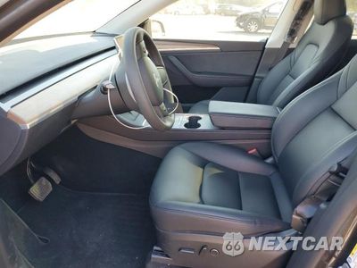 Zdjęcie 11 z 22 samochodu: 2024 TESLA MODEL Y VIN:7SAYGDEE7RA282193 - miniatura