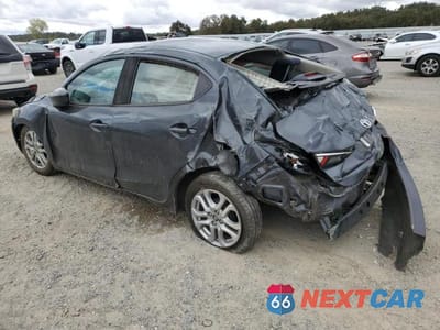 Drugie zdjęcie samochodu z przodu: 2017 TOYOTA YARIS IA BASE VIN:3MYDLBYV2HY165295 - miniatura