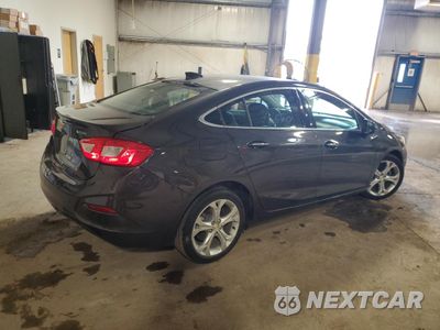 Trzecie zdjęcie samochodu z tyłu: 2017 CHEVROLET CRUZE PREMIER VIN:1G1BF5SM6H7198275 - miniatura