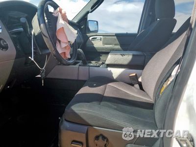 Zdjęcie 7 z 13 samochodu: 2017 FORD EXPEDITION XLT VIN:1FMJU1JT2HEA44549 - miniatura