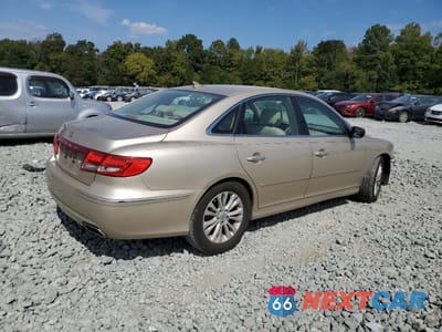 Trzecie zdjęcie samochodu z tyłu: 2011 HYUNDAI AZERA GLS VIN:KMHFC4DD0BA532816 - miniatura