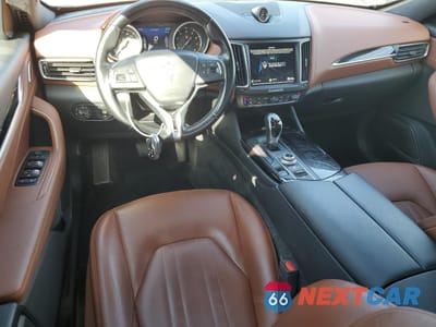 Zdjęcie 8 z 17 samochodu: 2018 MASERATI LEVANTE VIN:ZN661XUA7JX283426 - miniatura