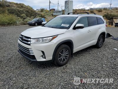 2018 TOYOTA HIGHLANDER SE 5TDJZRFH9JS493025 - główne zdjęcie licytacji z USA - miniatura