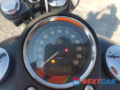 Zdjęcie 7 z 10 samochodu: 2014 HARLEY-DAVIDSON FXDB DYNA STREET BOB VIN:1HD1GXM12EC309291 - miniatura