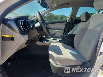 Zdjęcie 7 z 12 samochodu: 2014 KIA OPTIMA LX VIN:KNAGM4A76E5489467 - miniatura