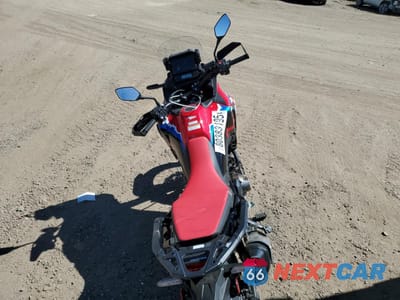 Zdjęcie 6 z 10 samochodu: 2024 HONDA CRF1000 D VIN:JH2SD1558RK000019 - miniatura