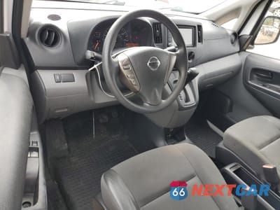 Zdjęcie 8 z 12 samochodu: 2020 NISSAN NV200 2.5S - CARGO VAN VIN:3N6CM0KN0LK704266 - miniatura