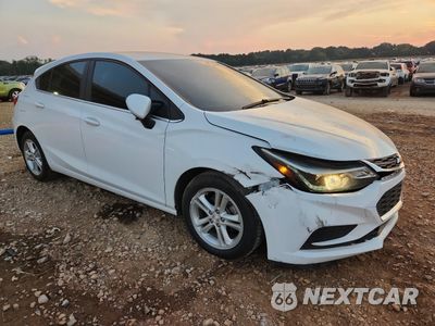 Czwarte zdjęcie samochodu z boku: 2017 CHEVROLET CRUZE LT VIN:3G1BE6SMXHS519910 - miniatura