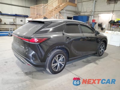 Trzecie zdjęcie samochodu z tyłu: 2025 LEXUS RX 350H BASE VIN:2T2BBMCA2SC072000 - miniatura