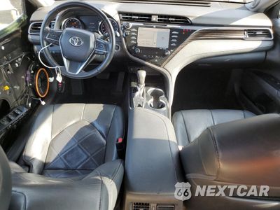 Zdjęcie 8 z 13 samochodu: 2019 TOYOTA CAMRY L VIN:4T1B11HK3KU783694 - miniatura