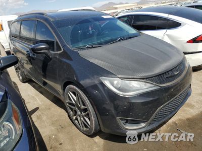 Czwarte zdjęcie samochodu z boku: 2017 CHRYSLER PACIFICA TOURING L VIN:2C4RC1BG1HR702814 - miniatura