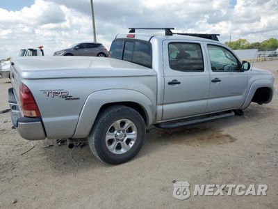 Trzecie zdjęcie samochodu z tyłu: 2006 TOYOTA TACOMA DOUBLE CAB PRERUNNER VIN:5TEJU62N96Z316011 - miniatura