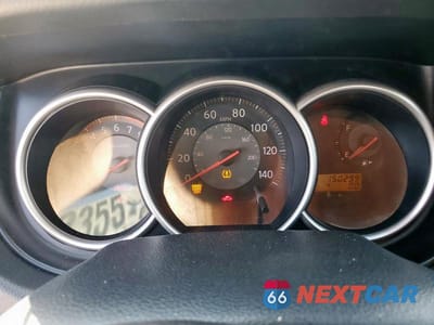 Zdjęcie 9 z 12 samochodu: 2009 NISSAN VERSA S VIN:3N1BC13E29L384234 - miniatura