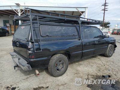 Trzecie zdjęcie samochodu z tyłu: 2003 CHEVROLET SILVERADO C1500 VIN:2GCEC19T231173057 - miniatura