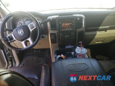 Zdjęcie 8 z 13 samochodu: 2013 RAM 3500 LONGHORN VIN:3C63R3FL4DG544676 - miniatura