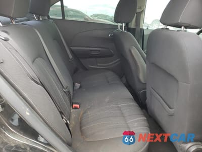 Zdjęcie 10 z 12 samochodu: 2017 CHEVROLET SONIC LT VIN:1G1JD5SG7H4133464 - miniatura