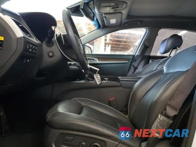 Zdjęcie 7 z 12 samochodu: 2016 HYUNDAI GENESIS 3.8L VIN:KMHGN4JE3GU132198 - miniatura
