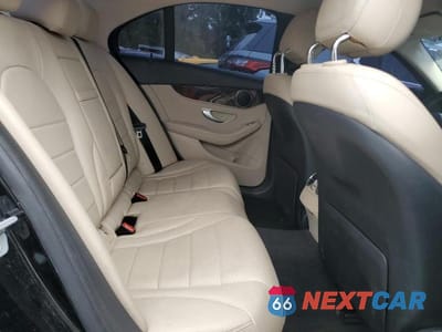 Zdjęcie 10 z 12 samochodu: 2015 MERCEDES-BENZ C 300 VIN:55SWF4JB8FU077837 - miniatura