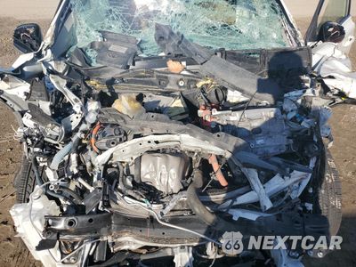 Zdjęcie 11 z 13 samochodu: 2016 TOYOTA RAV4 HV XLE VIN:JTMRJREV9GD011482 - miniatura