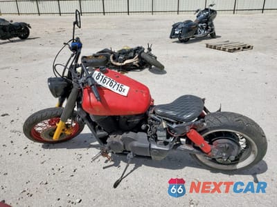 Trzecie zdjęcie samochodu z tyłu: 2006 HONDA VT750 CA VIN:JH2RC50476M202289 - miniatura
