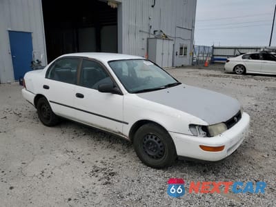 Czwarte zdjęcie samochodu z boku: 1994 TOYOTA COROLLA LE VIN:1NXAE09B7RZ196711 - miniatura