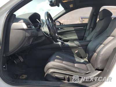 Zdjęcie 7 z 12 samochodu: 2020 HONDA ACCORD SPORT VIN:1HGCV2F35LA024158 - miniatura