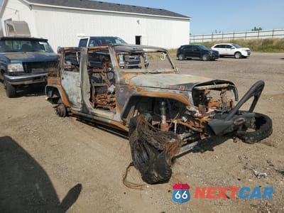 Czwarte zdjęcie samochodu z boku: 2008 JEEP WRANGLER UNLIMITED RUBICON VIN:1J8GA69138L585900 - miniatura