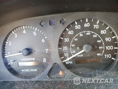 Zdjęcie 9 z 14 samochodu: 2001 TOYOTA COROLLA CE VIN:1NXBR12E01Z429819 - miniatura