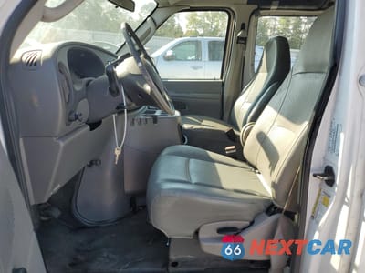 Zdjęcie 7 z 13 samochodu: 2006 FORD ECONOLINE E150 VAN VIN:1FTRE14W46DA25532 - miniatura