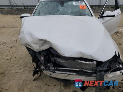 Zdjęcie 11 z 12 samochodu: 2016 BMW 528 XI VIN:WBA5A7C50GG148246 - miniatura