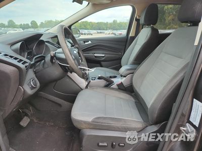 Zdjęcie 7 z 12 samochodu: 2016 FORD ESCAPE SE VIN:1FMCU9G98GUA72010 - miniatura