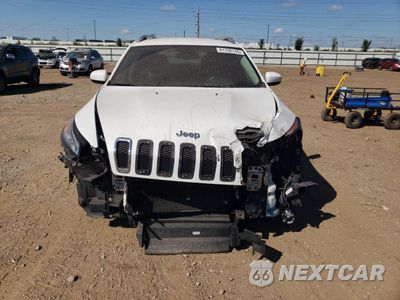 Piąte zdjęcie samochodu w środku: 2014 JEEP CHEROKEE LATITUDE VIN:1C4PJLCS9EW117297 - miniatura