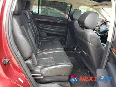 Zdjęcie 11 z 13 samochodu: 2018 LINCOLN MKT VIN:2LMHJ5ATXEBL50960 - miniatura