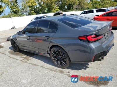 Drugie zdjęcie samochodu z przodu: 2021 BMW M5 VIN:WBS83CH05MCH33385 - miniatura