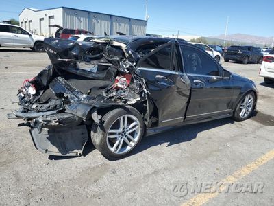 Trzecie zdjęcie samochodu z tyłu: 2013 MERCEDES-BENZ C 250 VIN:WDDGF4HBXDR275859 - miniatura