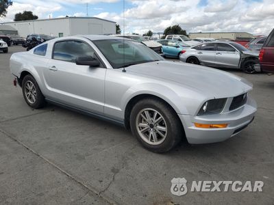Czwarte zdjęcie samochodu z boku: 2005 FORD MUSTANG VIN:1ZVFT80N255238368 - miniatura
