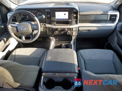 Zdjęcie 8 z 13 samochodu: 2024 FORD F250 SUPER DUTY VIN:1FT7W2BN7RED49867 - miniatura